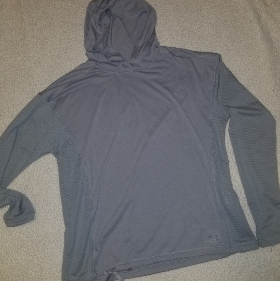 Under Armour Tops - Underarmour Siro Hoodie